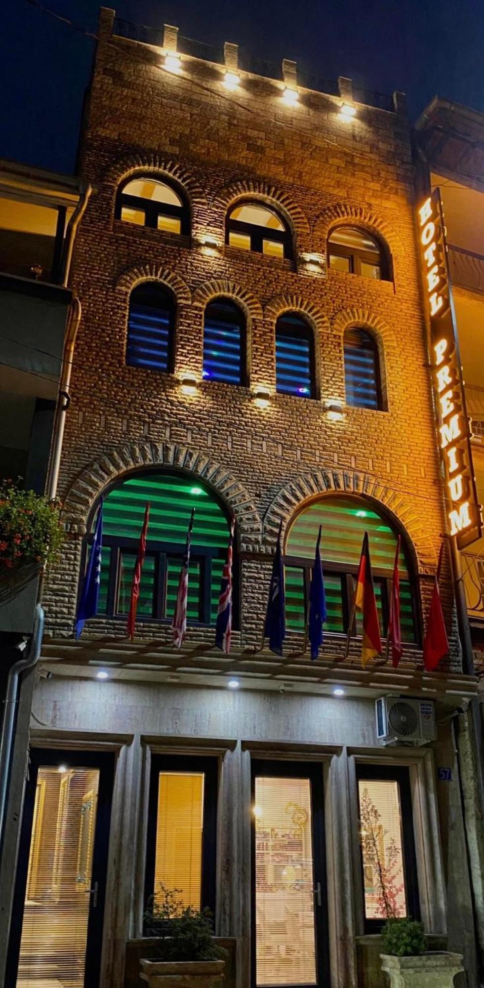Hotel Premium Pristina Exterior foto