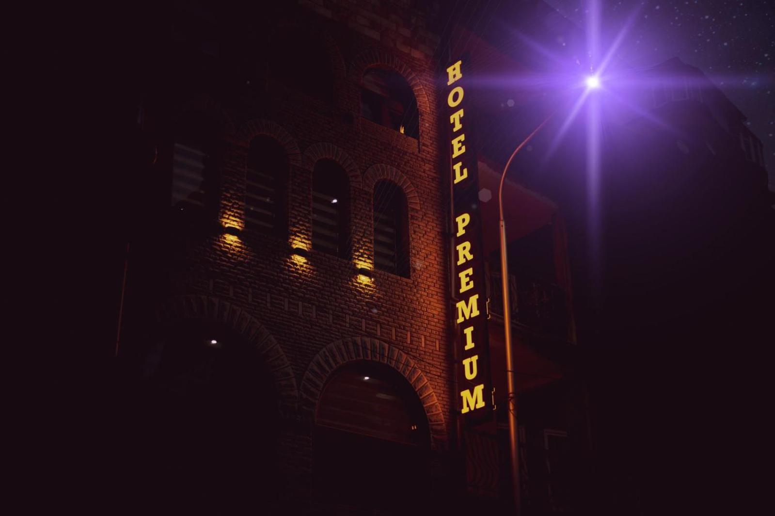 Hotel Premium Pristina Exterior foto