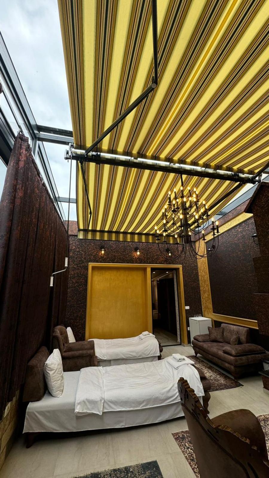Hotel Premium Pristina Exterior foto